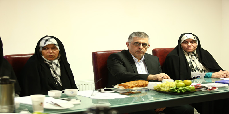 باور به توانایی زنان درحزب کارگزاران، الگوی دیگر احزاب