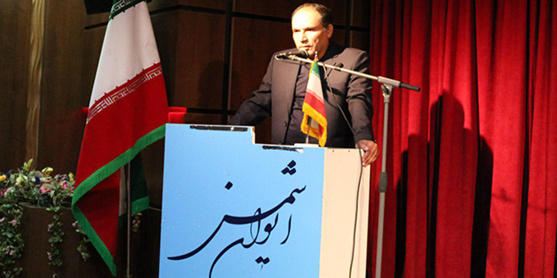 آقابیگی: سانسور به منزله اعدام شعر است