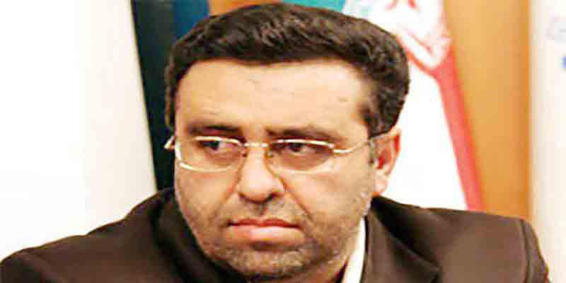 خانجانی: دانشجویان را محدود نکنید